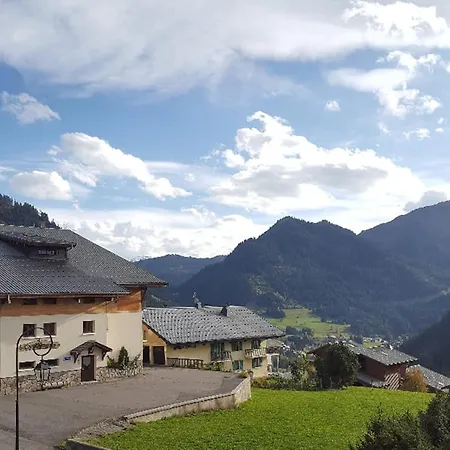 Confortable A Avec Wifi Et Parking Couvert - Fr-1-676-215 Apartment